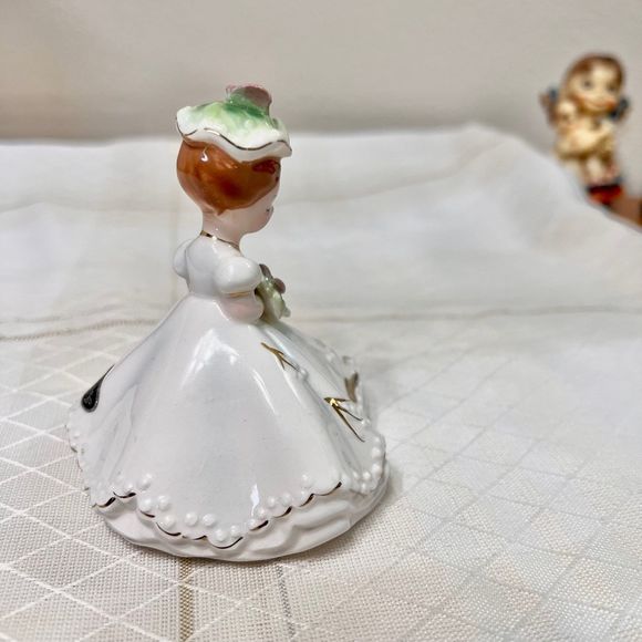 Vintage Josef Originals Bride, June Birthday Girl Figurine, Doll of the Month - Picture 6 of 7